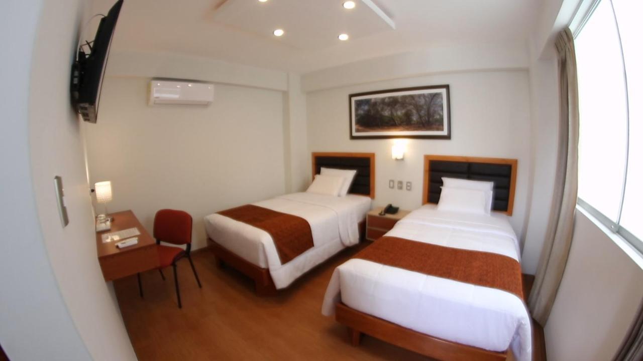 Hotel Ottavis تشيكلايو المظهر الخارجي الصورة